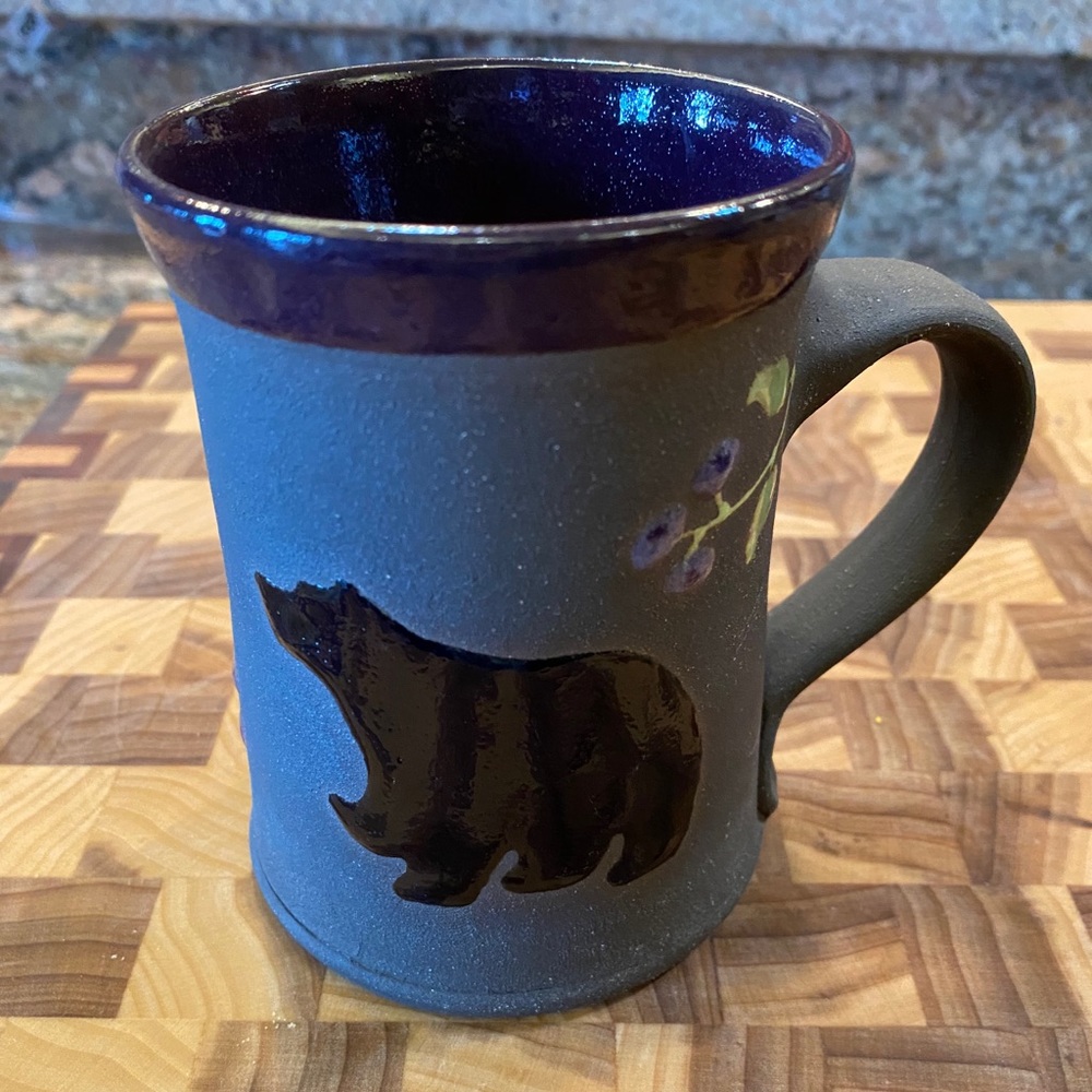 Pottery Bear Coffee/Tea Cup : 11oz.